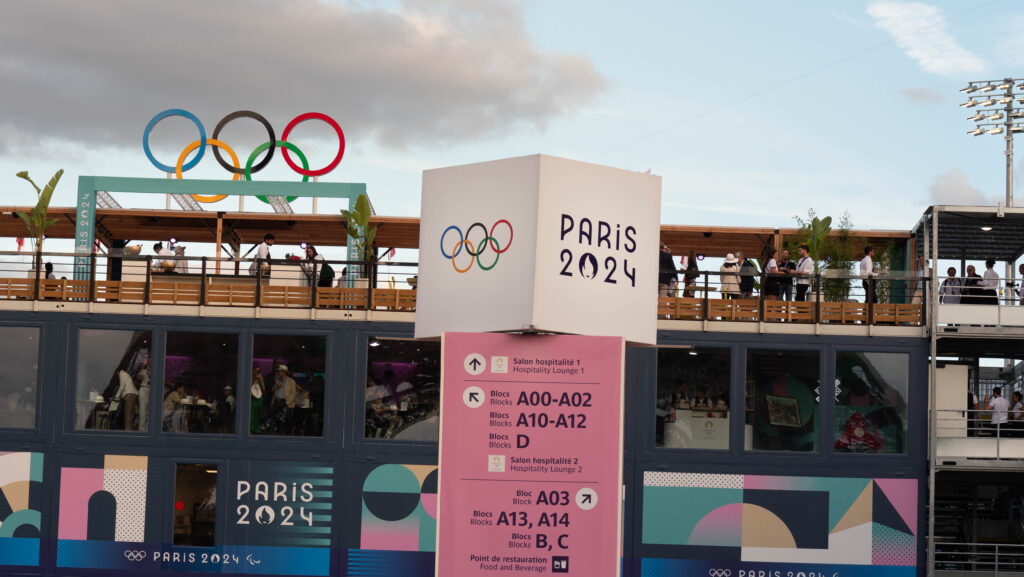 Olympische Spelen Parijs - Buitenzijde arena